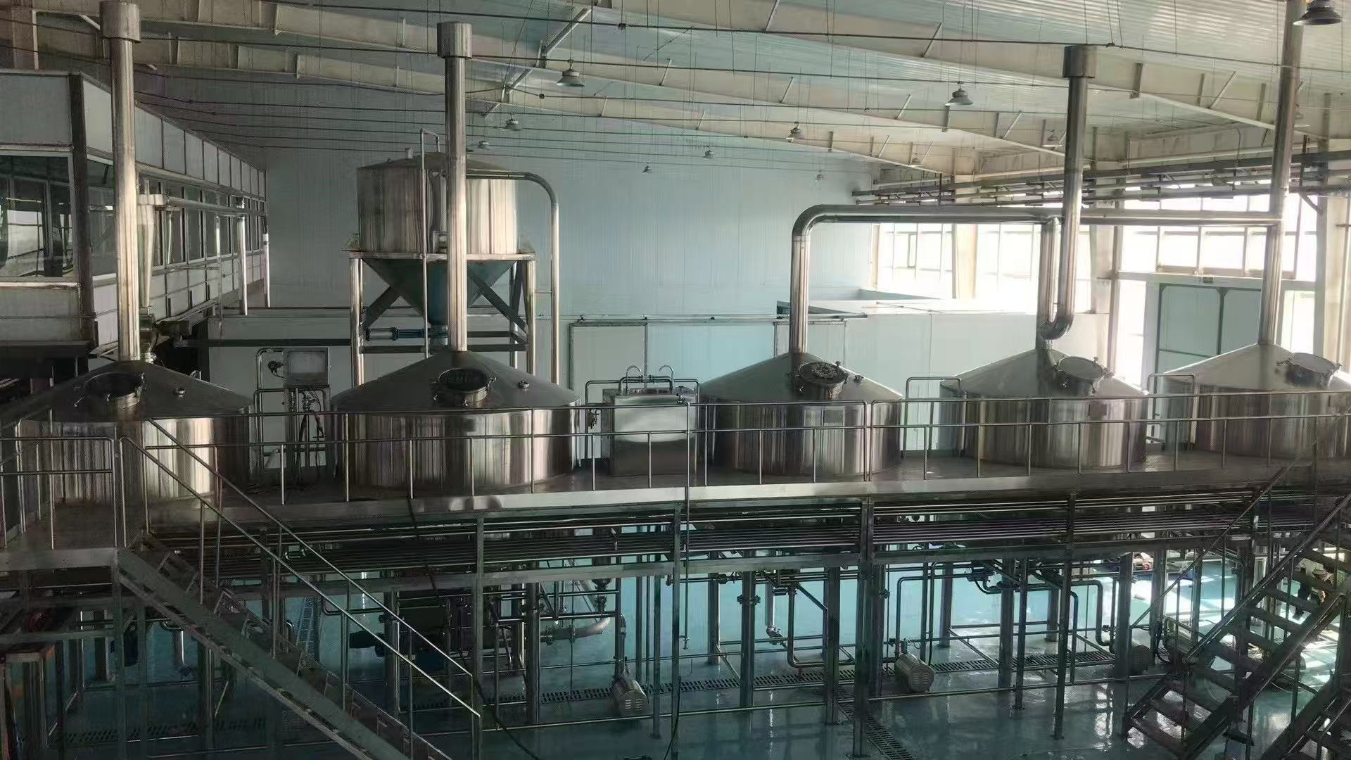 于都精酿啤酒设备厂—精酿啤酒设备主要生产工艺与核心技术